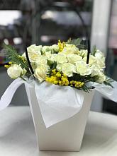 Цветочная композиция из Розы  в Старь